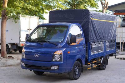Xe tải Porter H150 thùng mui bạt tại HCM